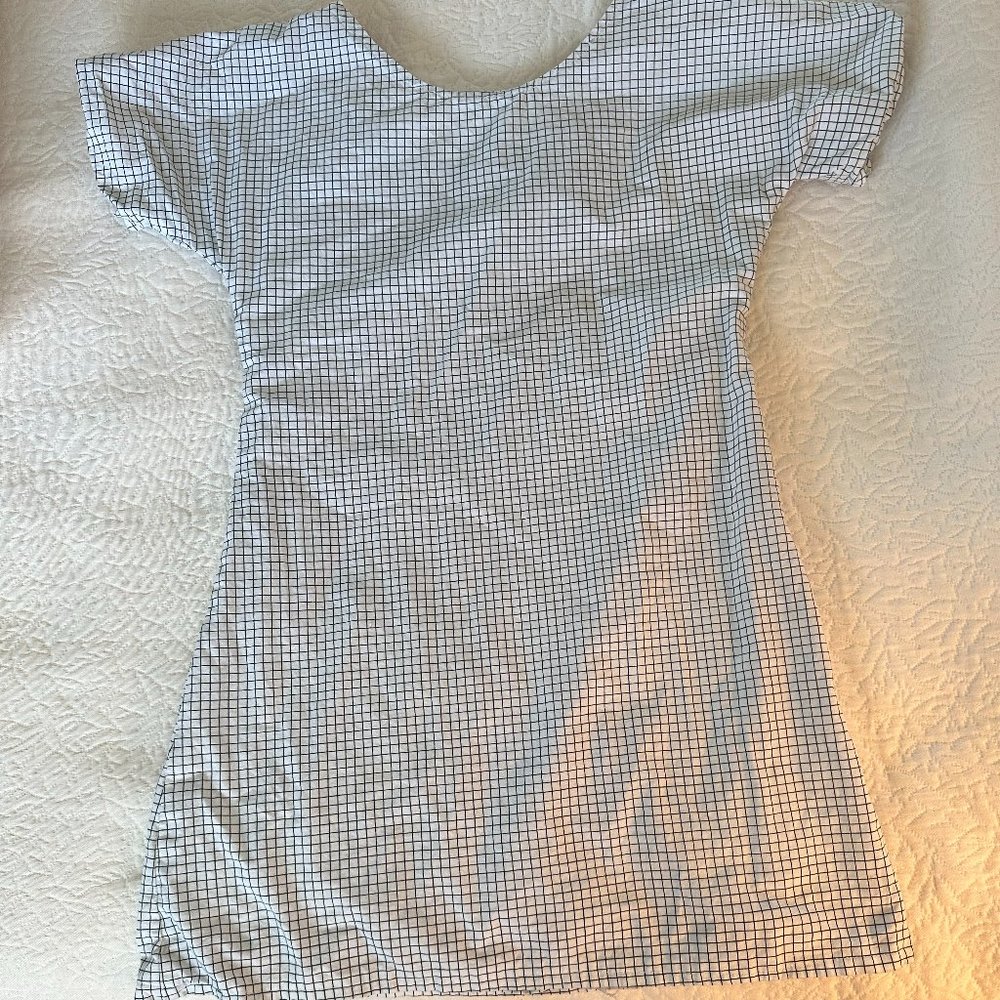 size small dress with a black and white check pattern